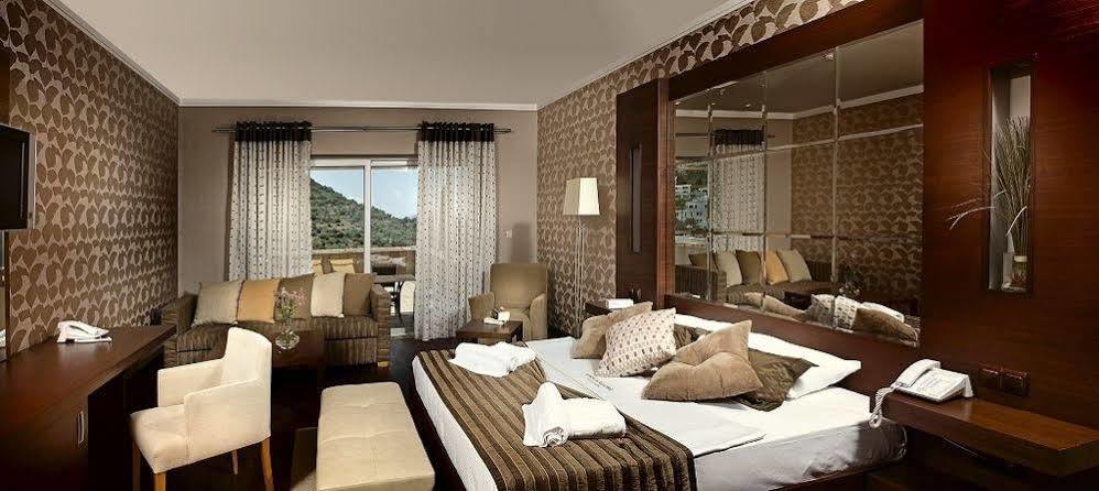 Green Blue Hotels Bodrum Тургутрейс Экстерьер фото